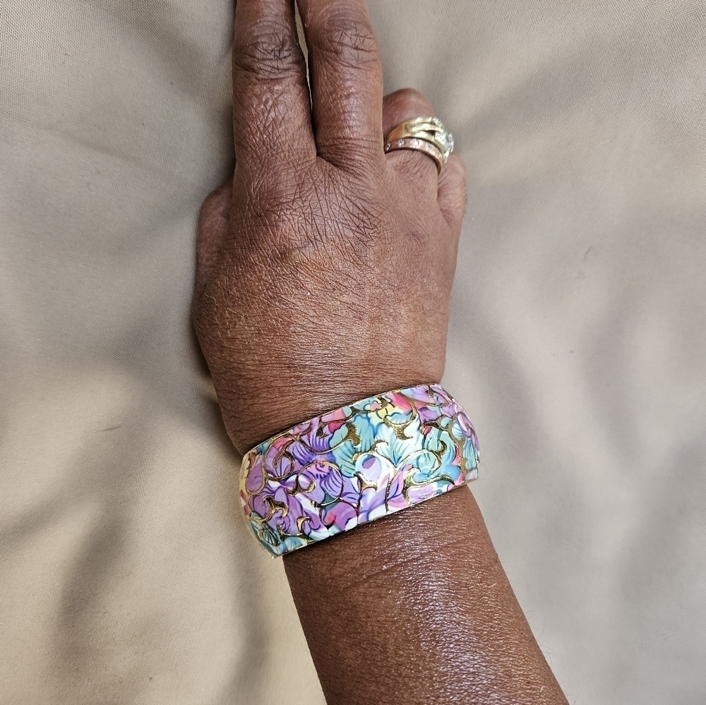 Multi-coloured Pastel Enamel Hinged Bracelet